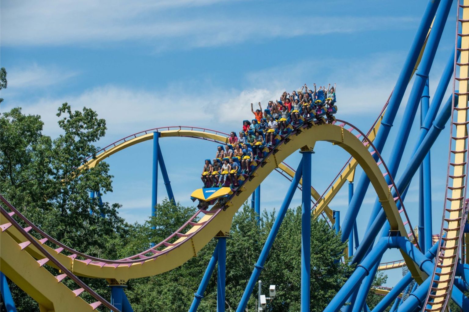 You HAVE To Ride These Six Flags Great Adventure Rides! - ParkFrog