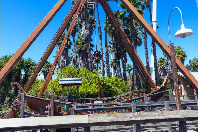 The Ark (Six Flags Discovery Kingdom) ParkFrog